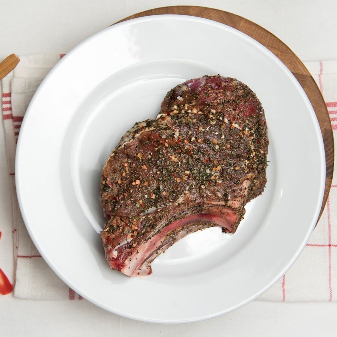 Свиняча корейка на кістці